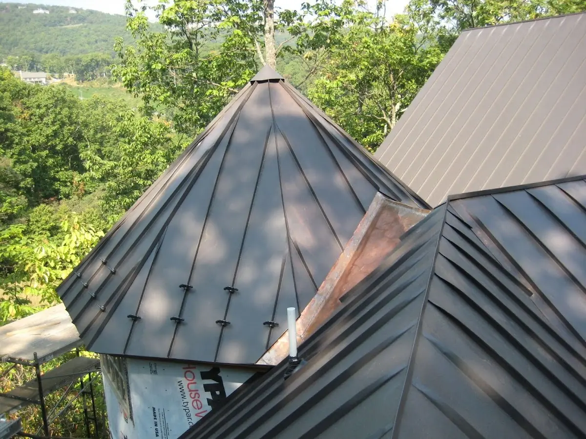 Professional Shingle Replacement & Repair by Craftsman Roofing in Seven Lakes South